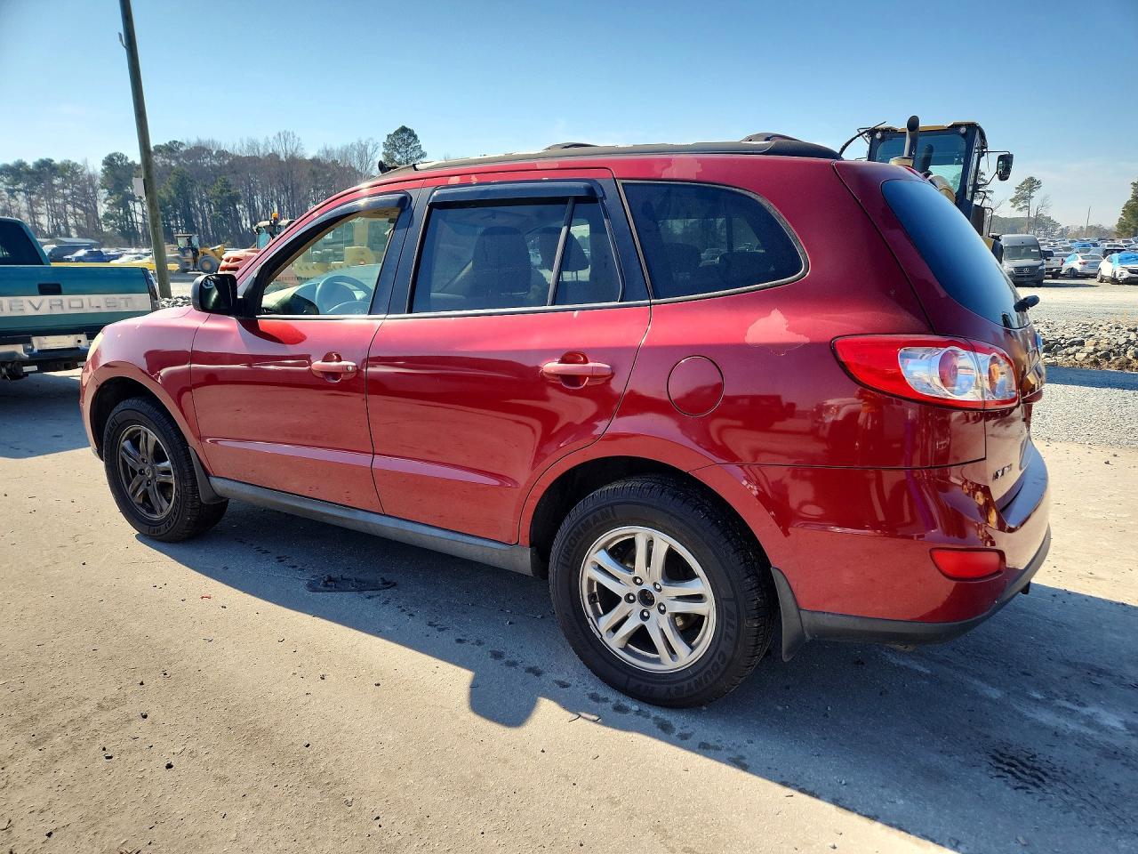 2011 Hyundai Santa Fe Gls - Image 2