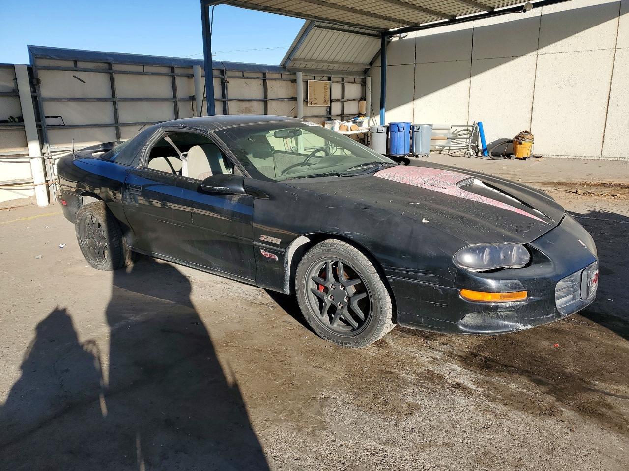 2000 Chevrolet Camaro Z28 - Фото 4
