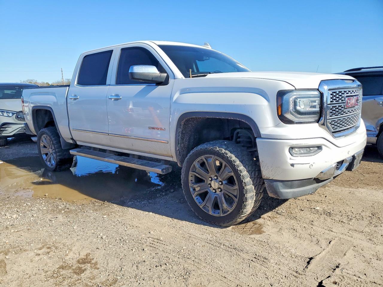 2017 GMC Sierra C1500 Denali - Фото 4