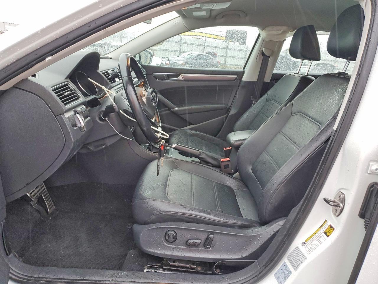 2018 Volkswagen Passat S - Image 7