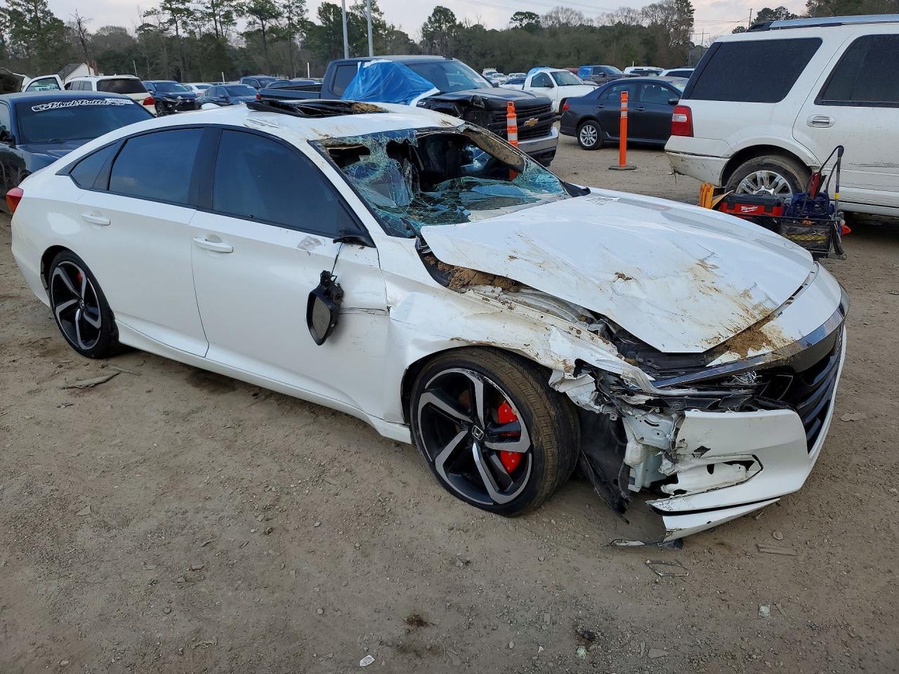 2019 Honda Accord Sport - Image 4