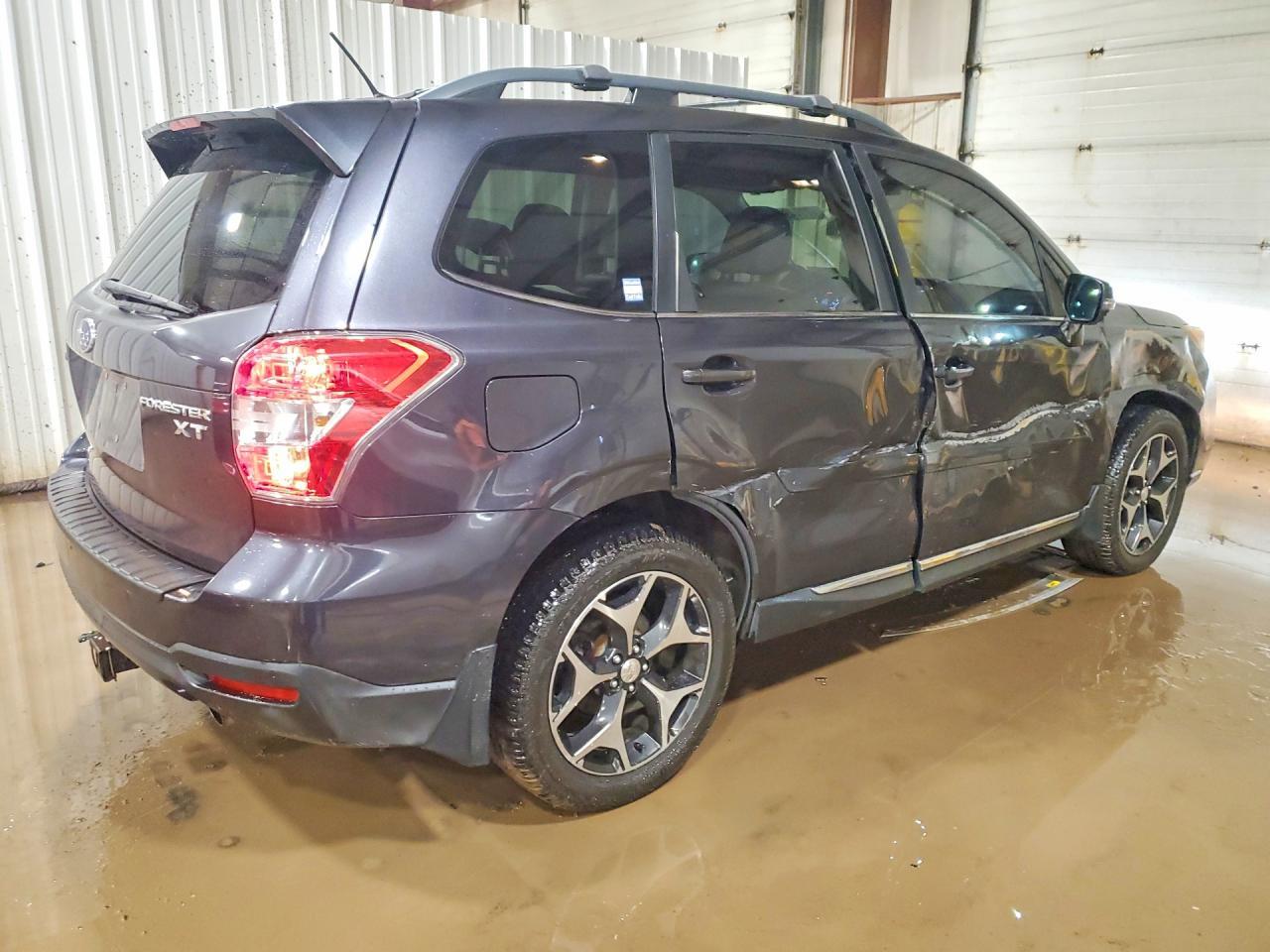 2015 Subaru Forester 2.0Xt Touring - Фото 3