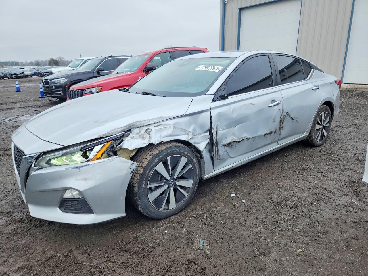2022 Nissan Altima Sv