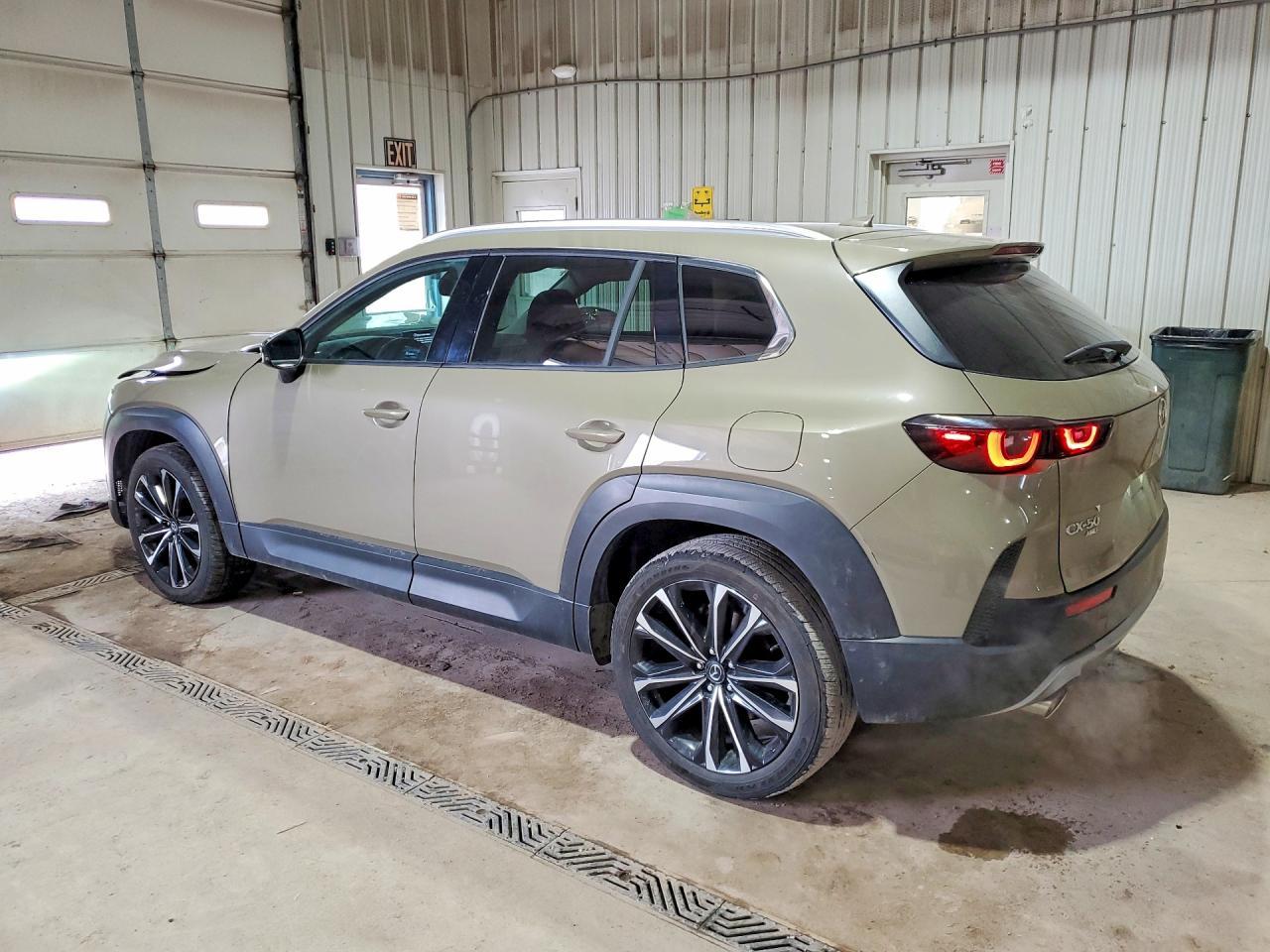 2024 Mazda Cx-50 Premium - Фото 2