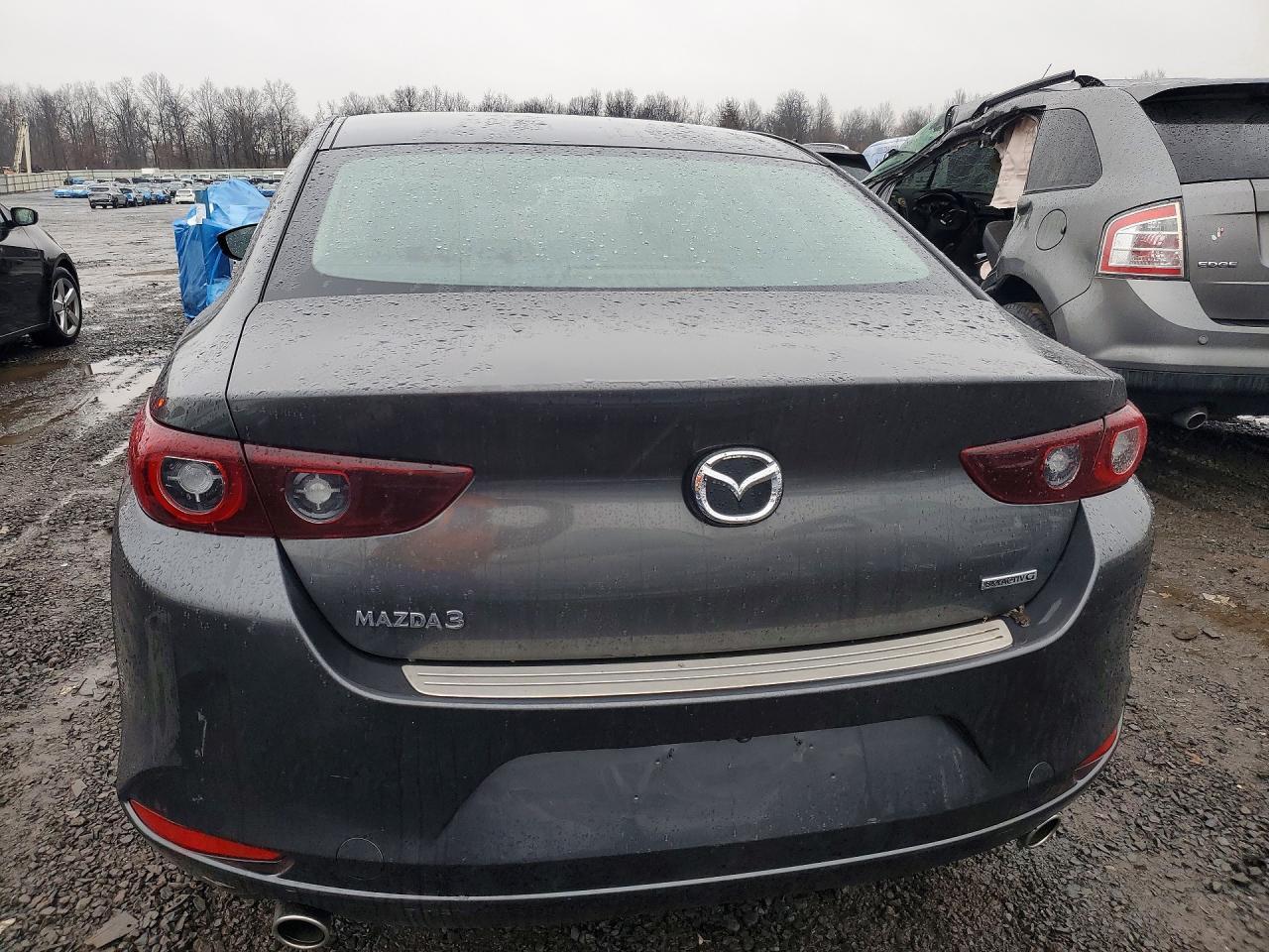 2023 Mazda 3 Preferred - Image 6