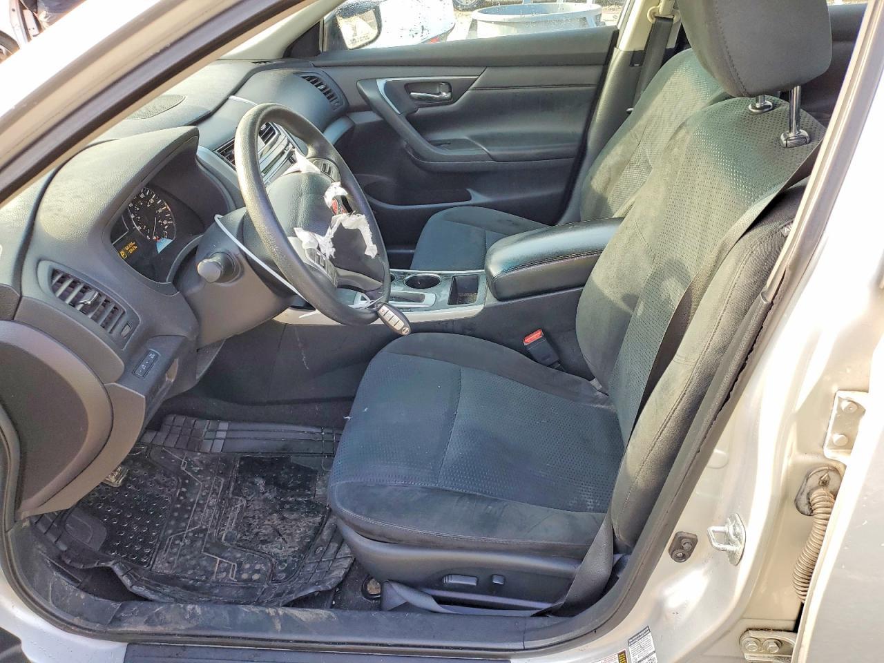 2015 Nissan Altima 2.5 - Фото 7
