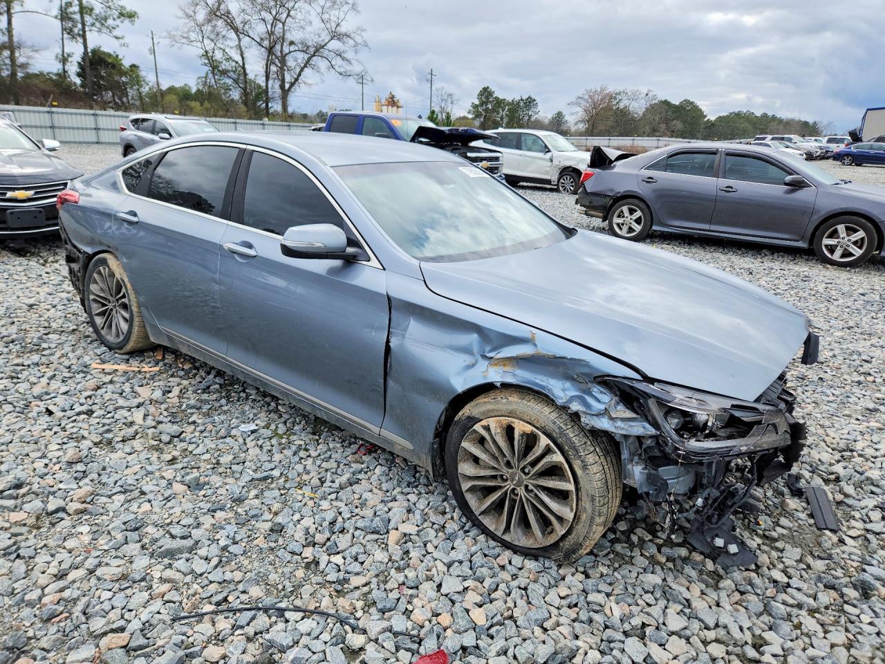 2015 Hyundai Genesis 3.8L - Фото 4