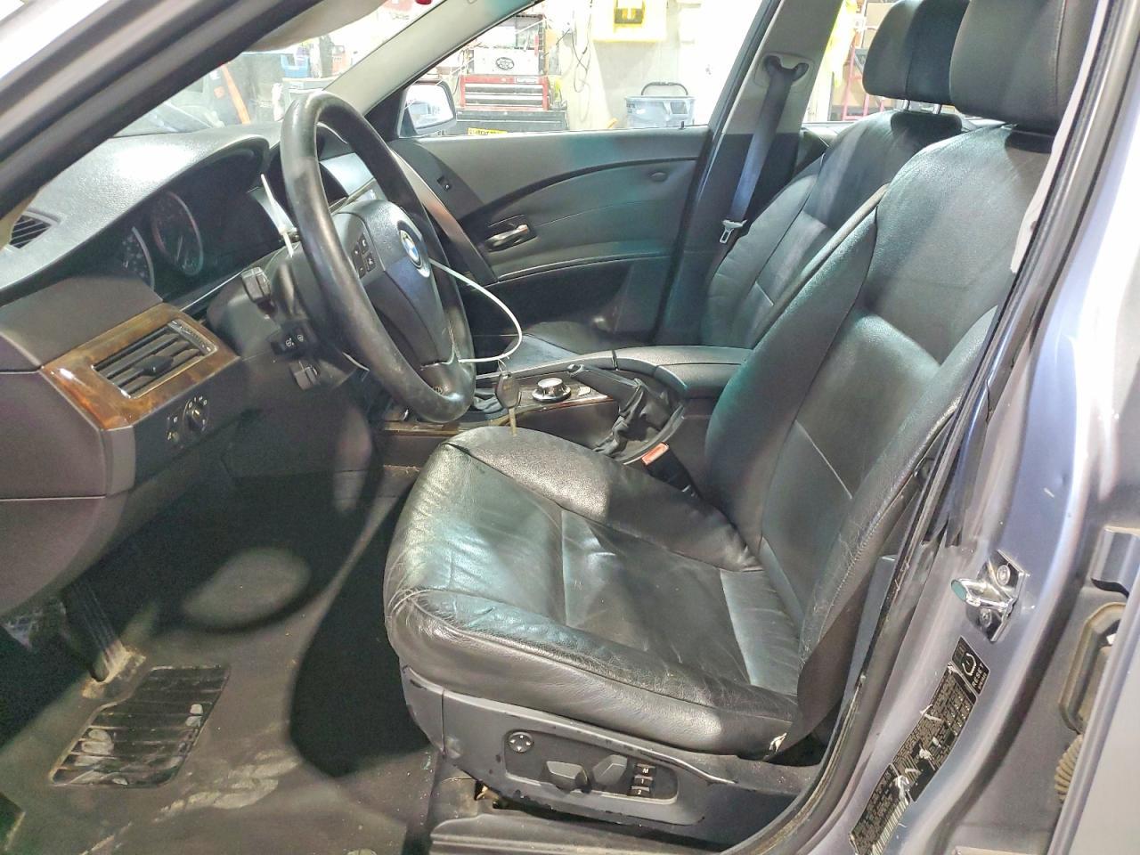 2004 BMW 530 I - Image 7