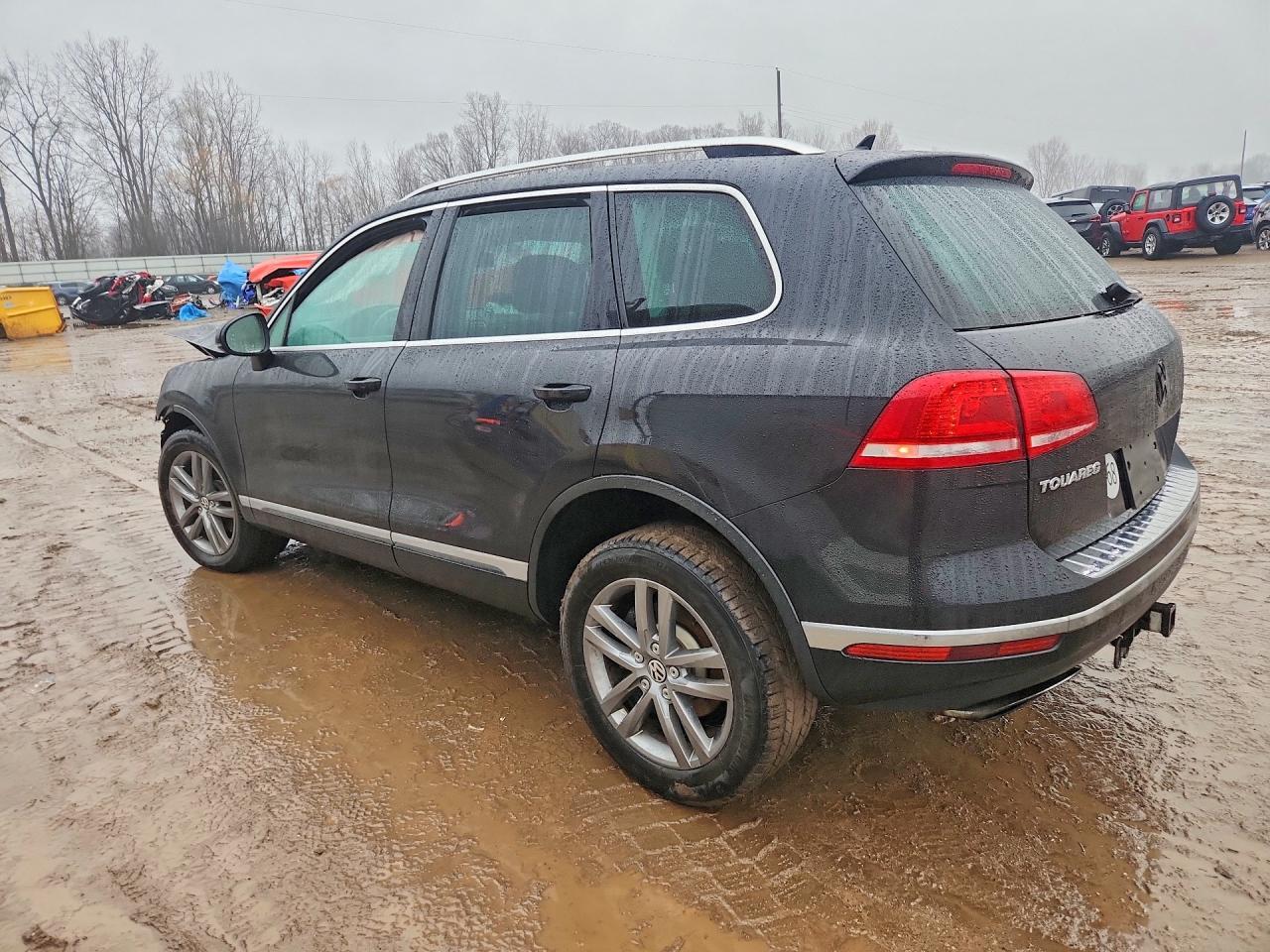 2016 Volkswagen Touareg Tdi - Фото 2