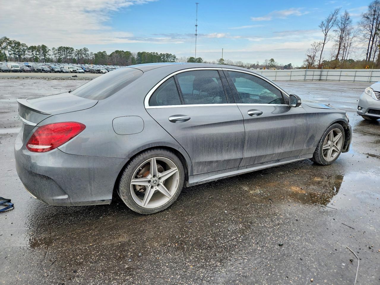 2018 Mercedes-Benz C 300 - Фото 3
