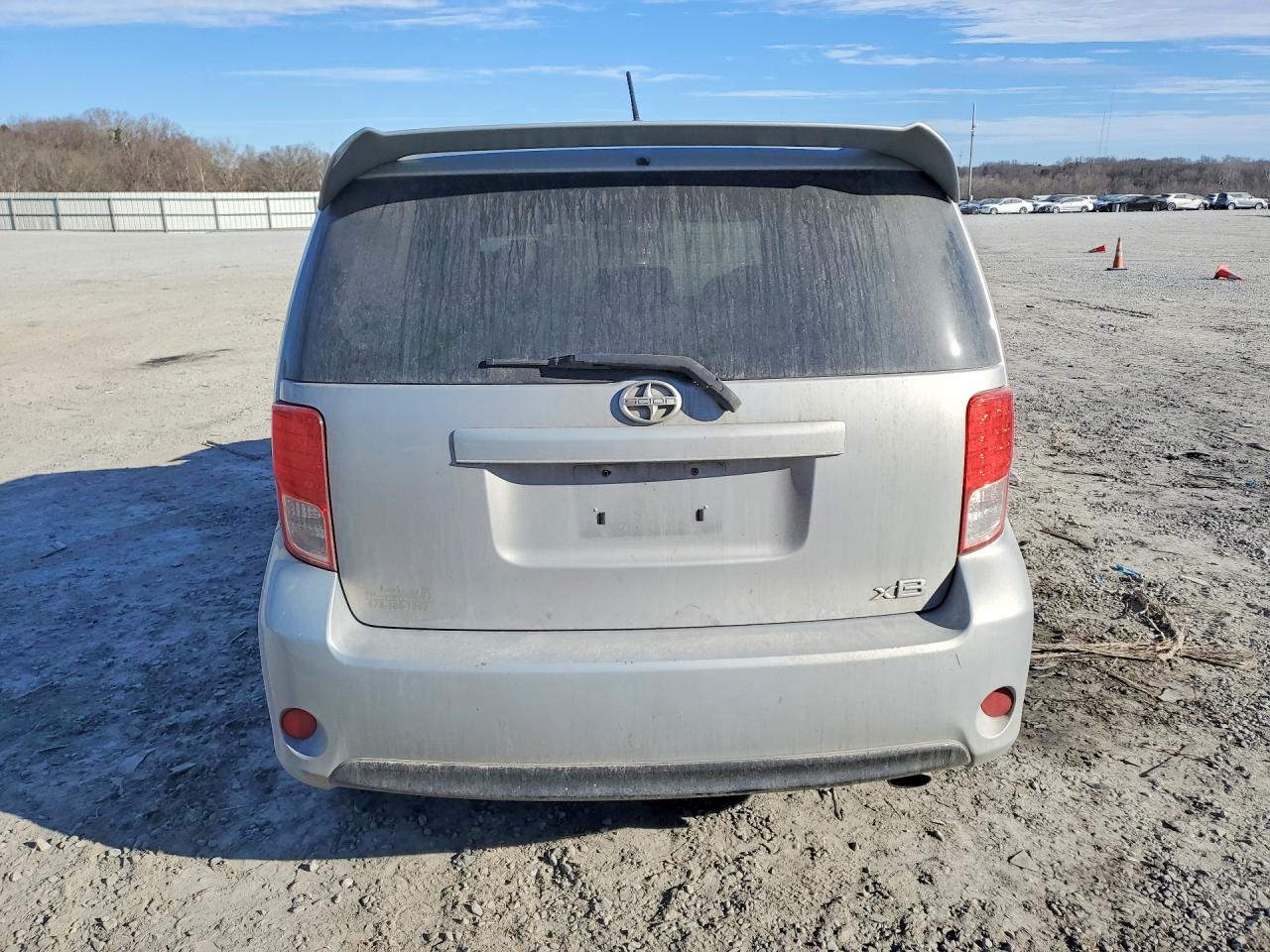 2013 Toyota Scion Xb - Фото 6