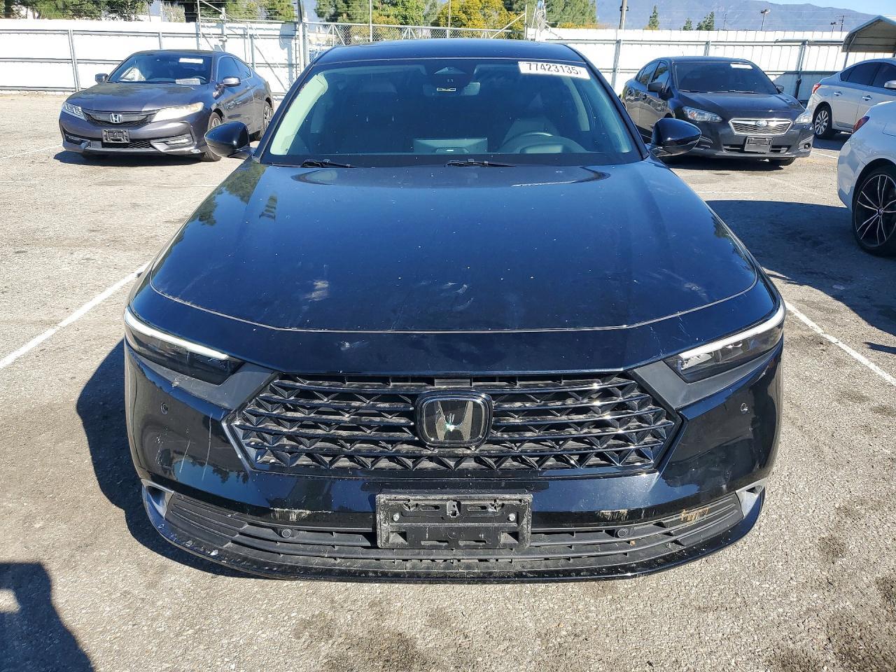 2024 Honda Accord Touring Hybrid - Image 5