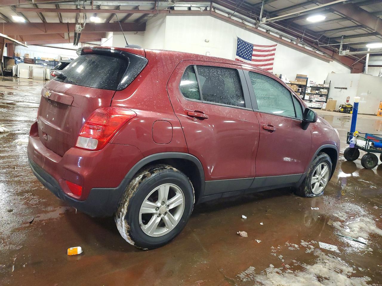 2021 Chevrolet Trax Ls - Фото 3