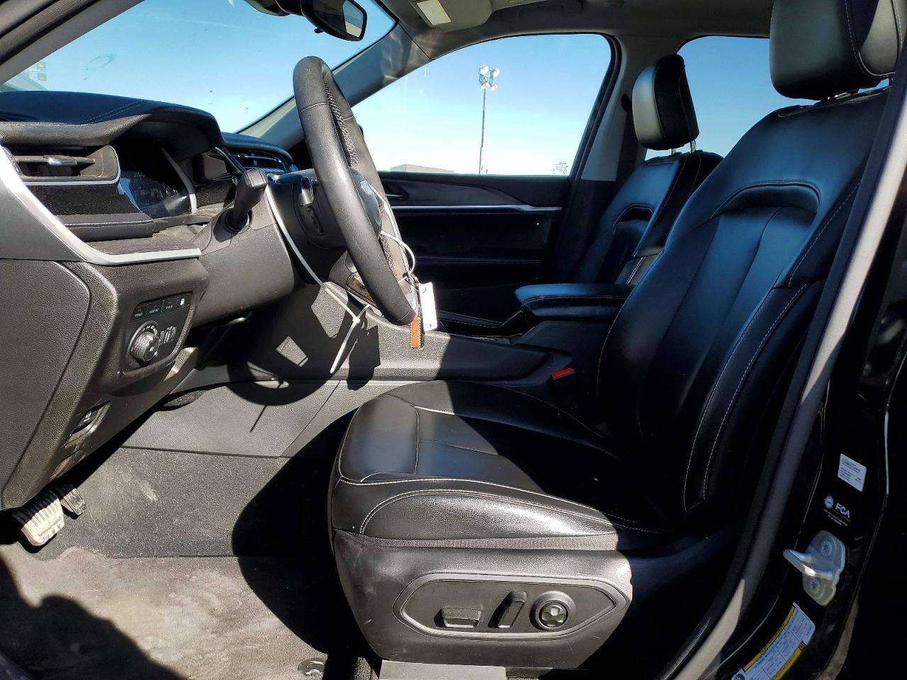 2023 Jeep Grand Cherokee Limited 4Xe - Image 7