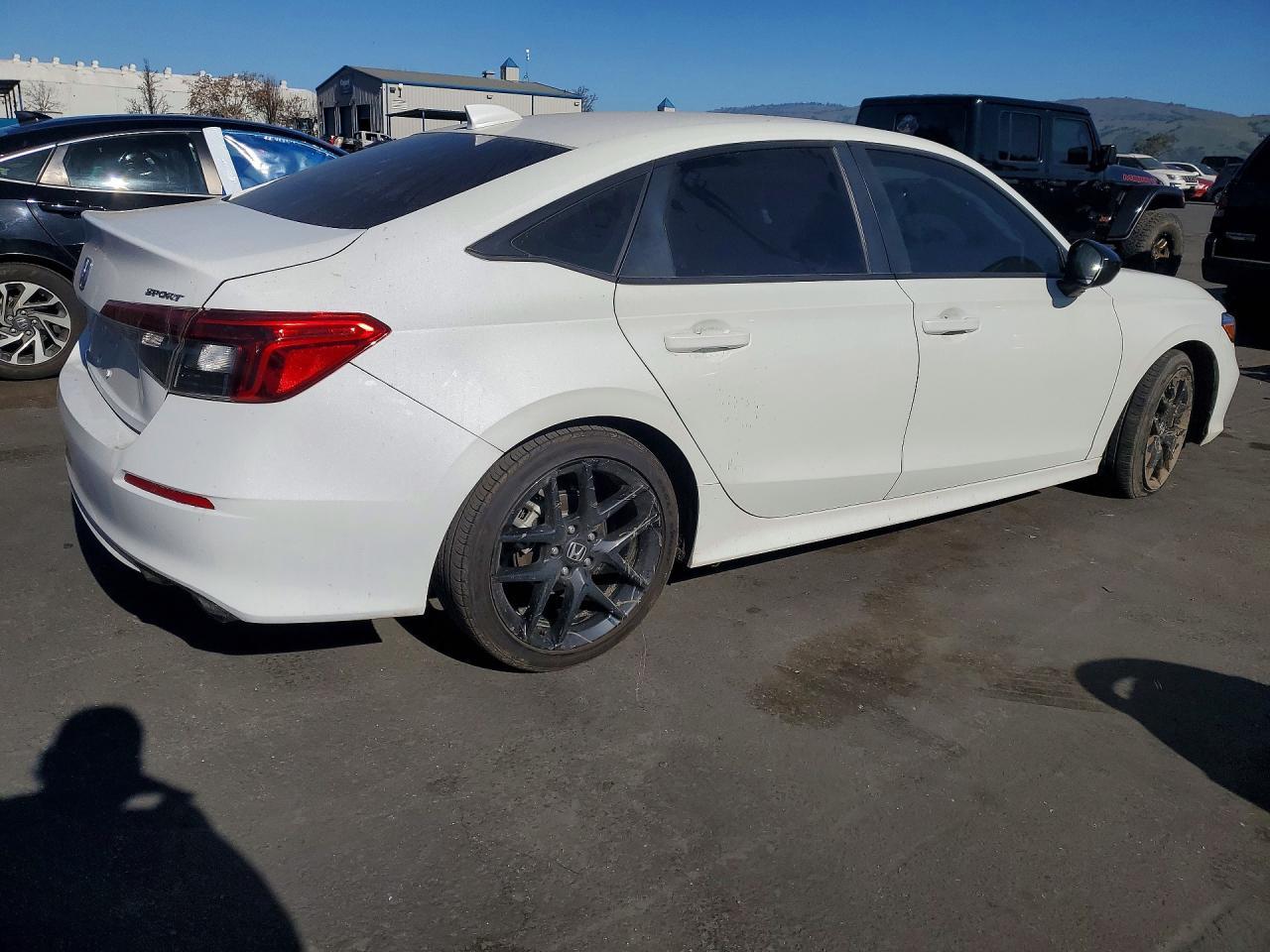 2025 Honda Civic Sport - Image 3