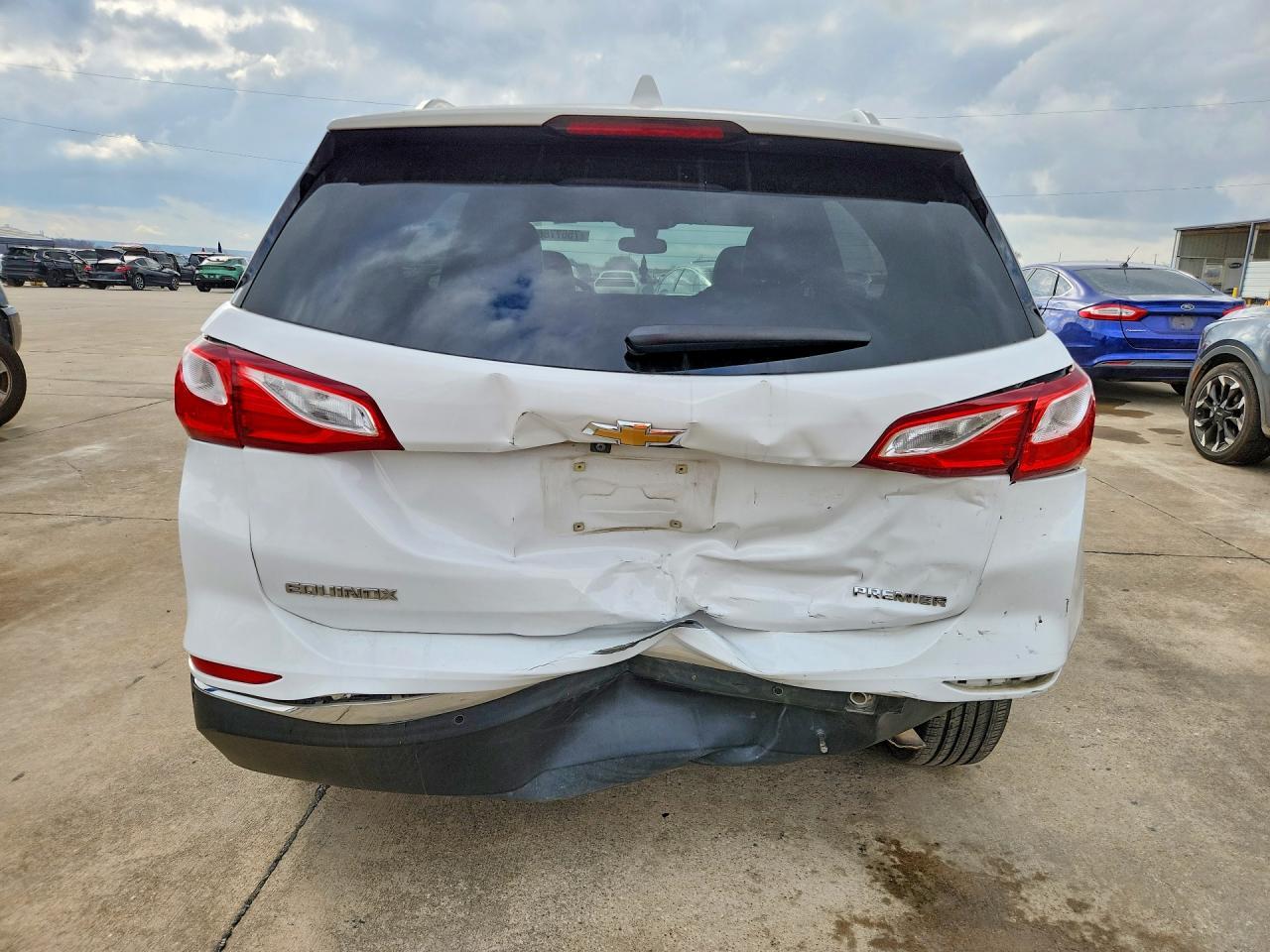 2019 Chev Equinox Premier - Image 6