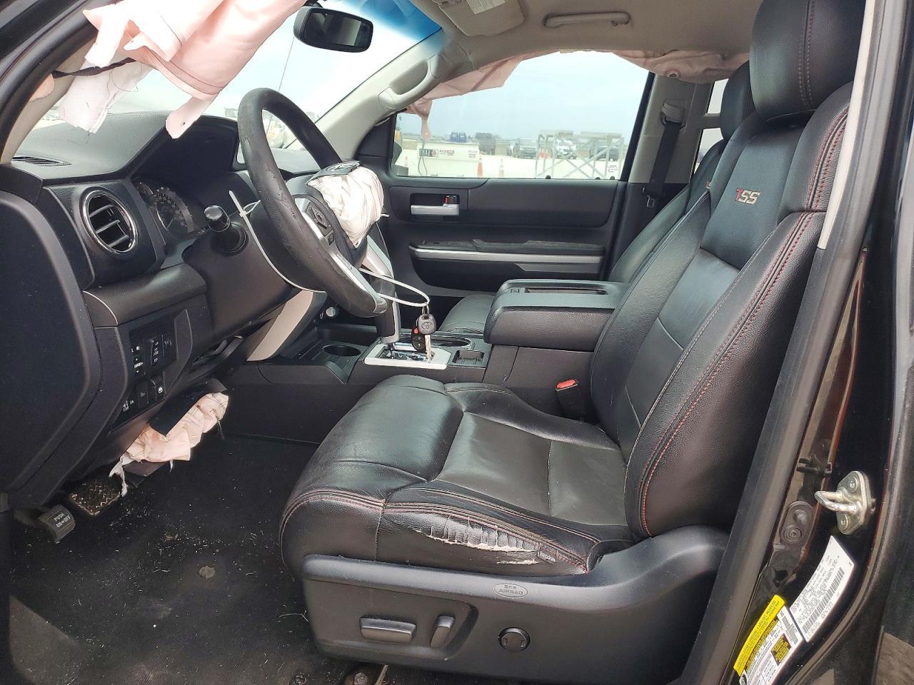 2016 Toyota Tundra Crewmax Sr5 - Image 7