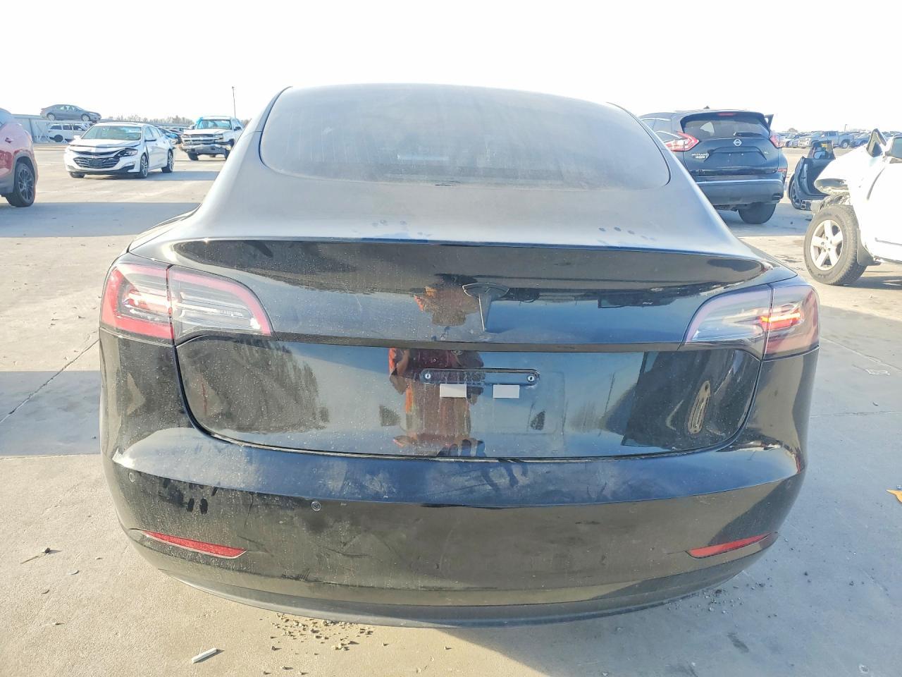 2019 Tesla Model 3 - Фото 6