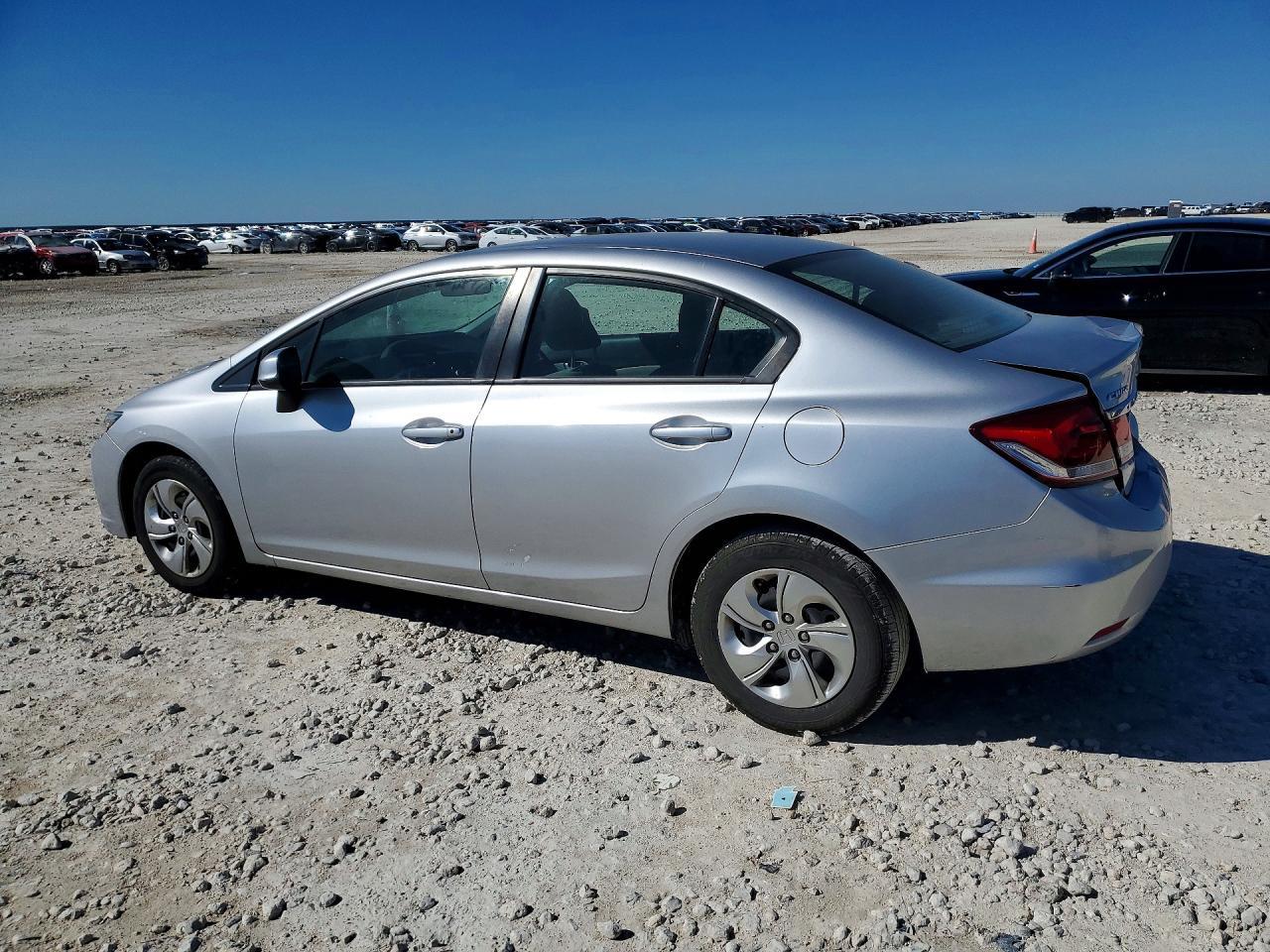 2013 Honda Civic Lx - Фото 2