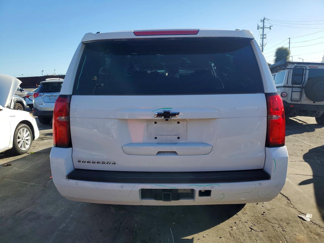 2019 Chevrolet Suburban C1500 Lt - Фото 6