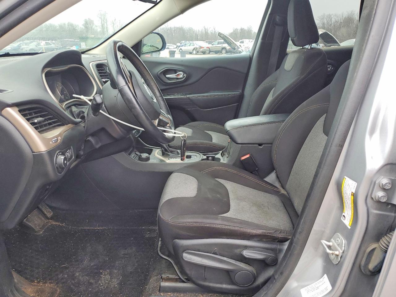 2014 Jeep Cherokee Latitude - Фото 7