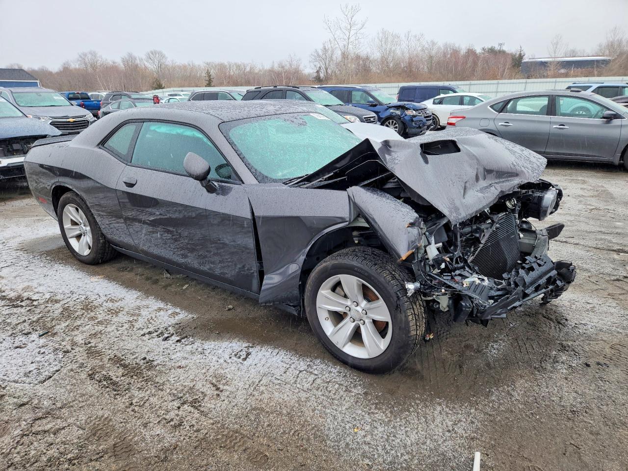 2023 Dodge Challenger Sxt - Image 4