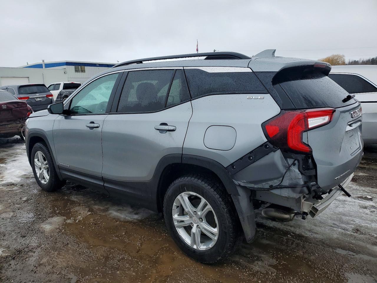 2023 GMC Terrain Sle - Фото 2