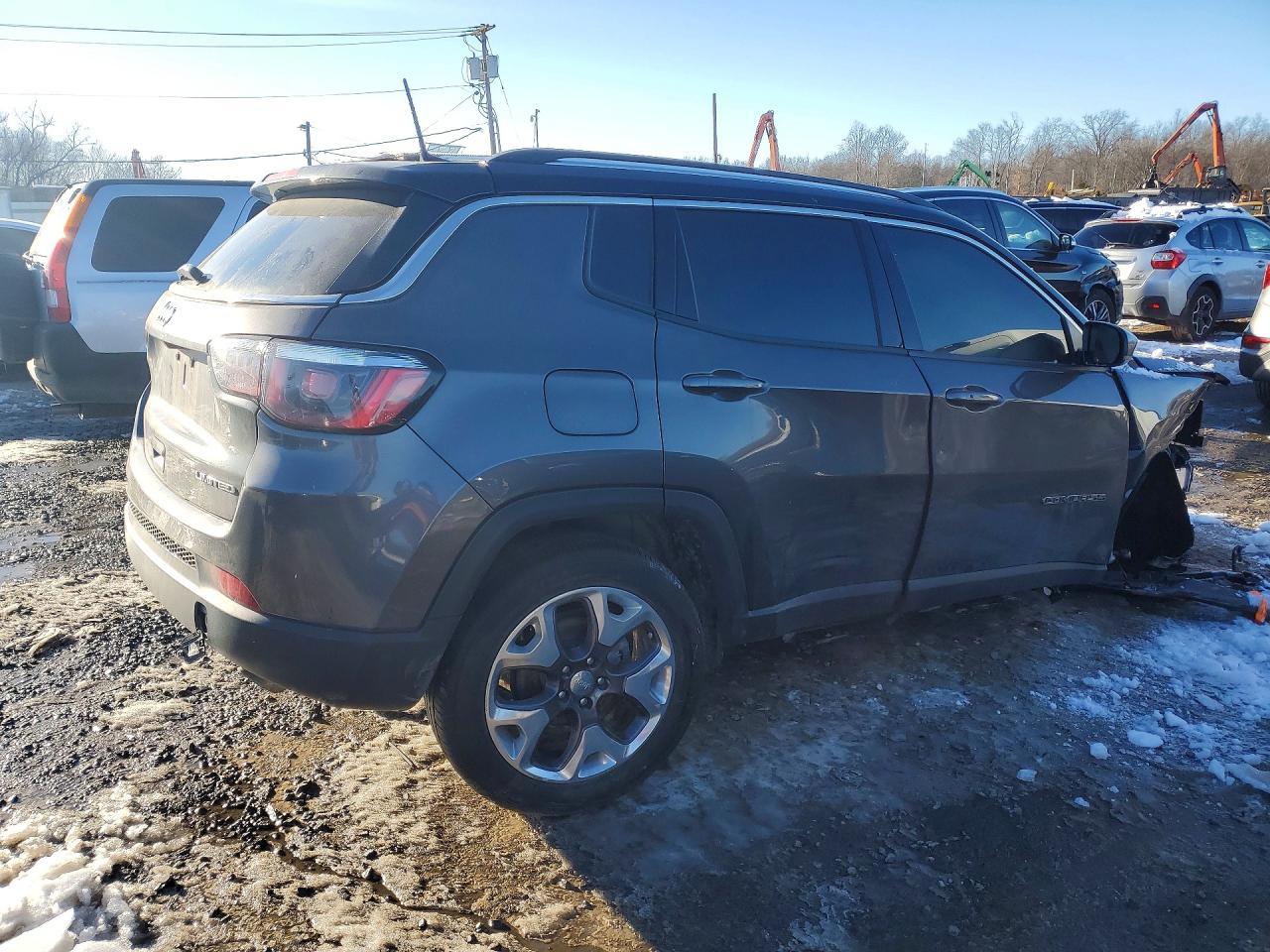 2020 Jeep Compass Limited - Фото 3