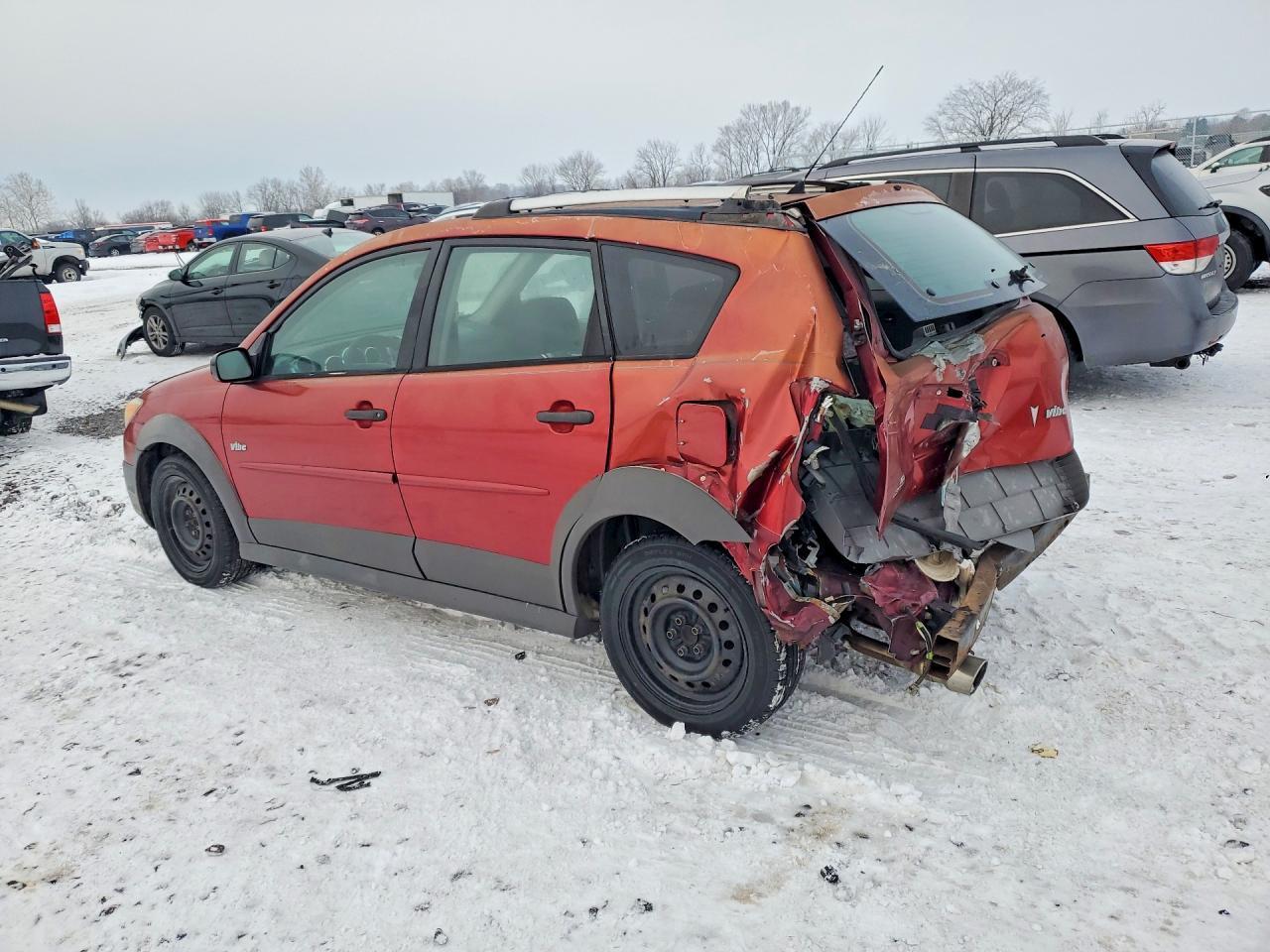 2004 Pontiac Vibe - Фото 2