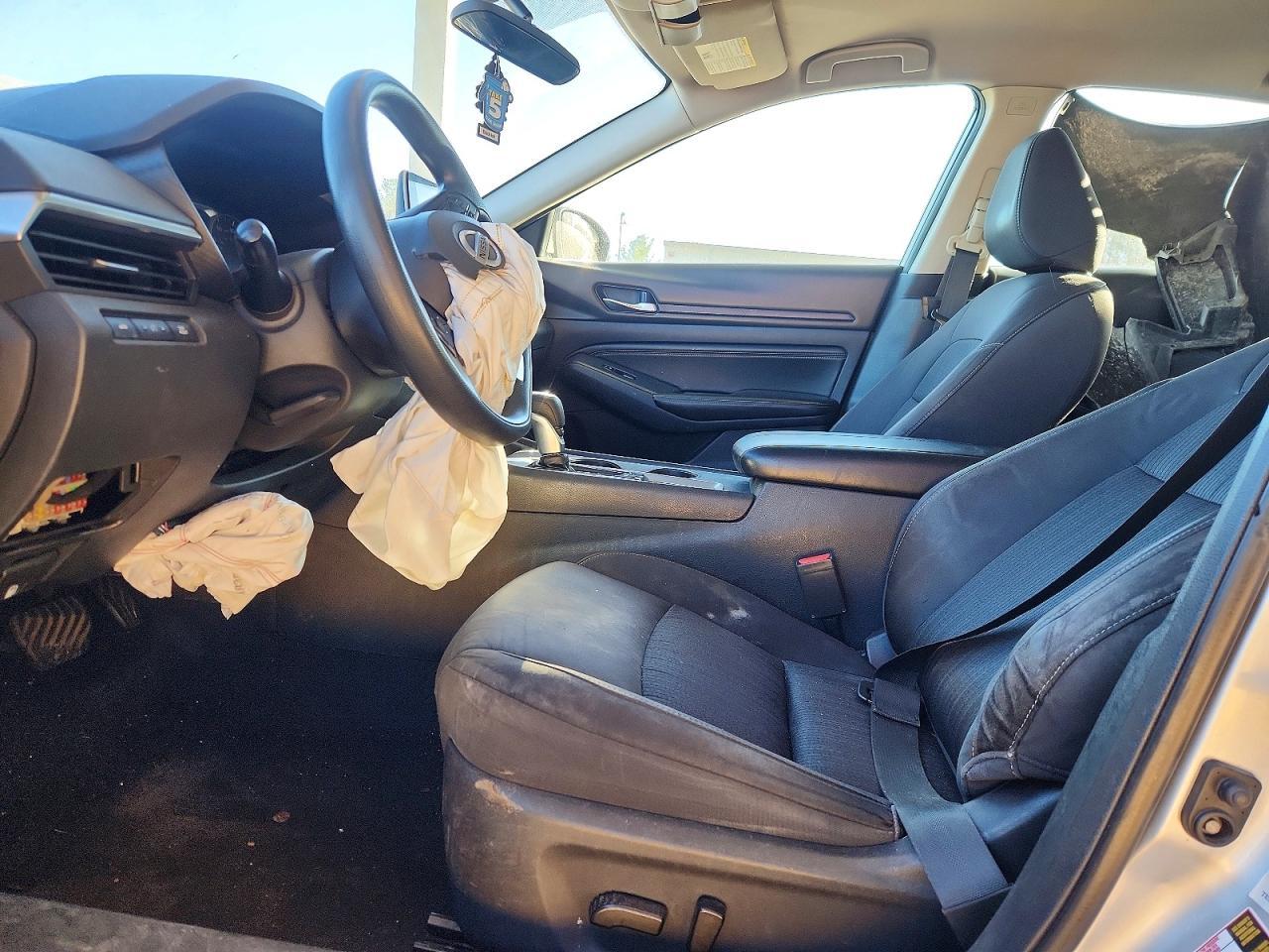 2020 Nissan Altima 2.5 S - Image 7