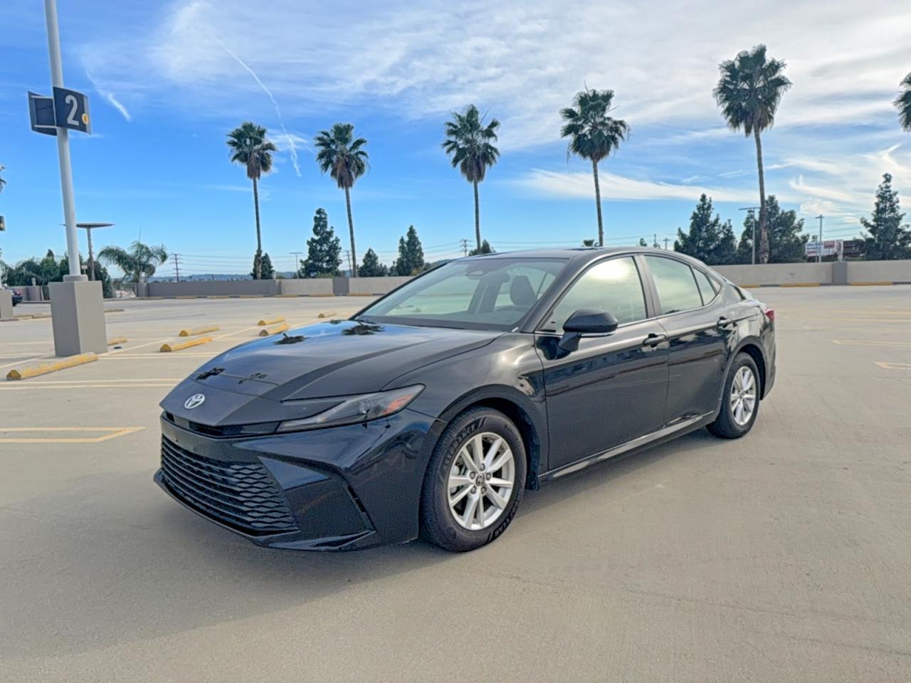 2025 Toyota Camry Xse - Image 2