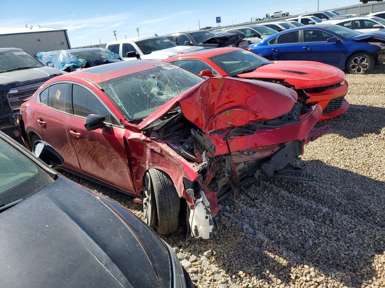 2023 Mazda 3 Premium Plus - Фото 4
