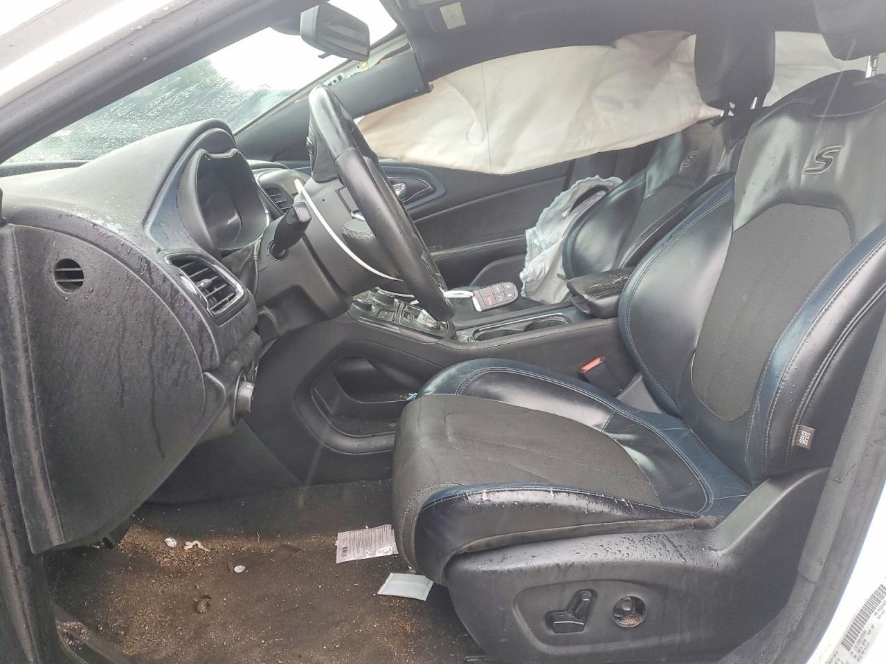 2015 Chrysler 200 S - Фото 7