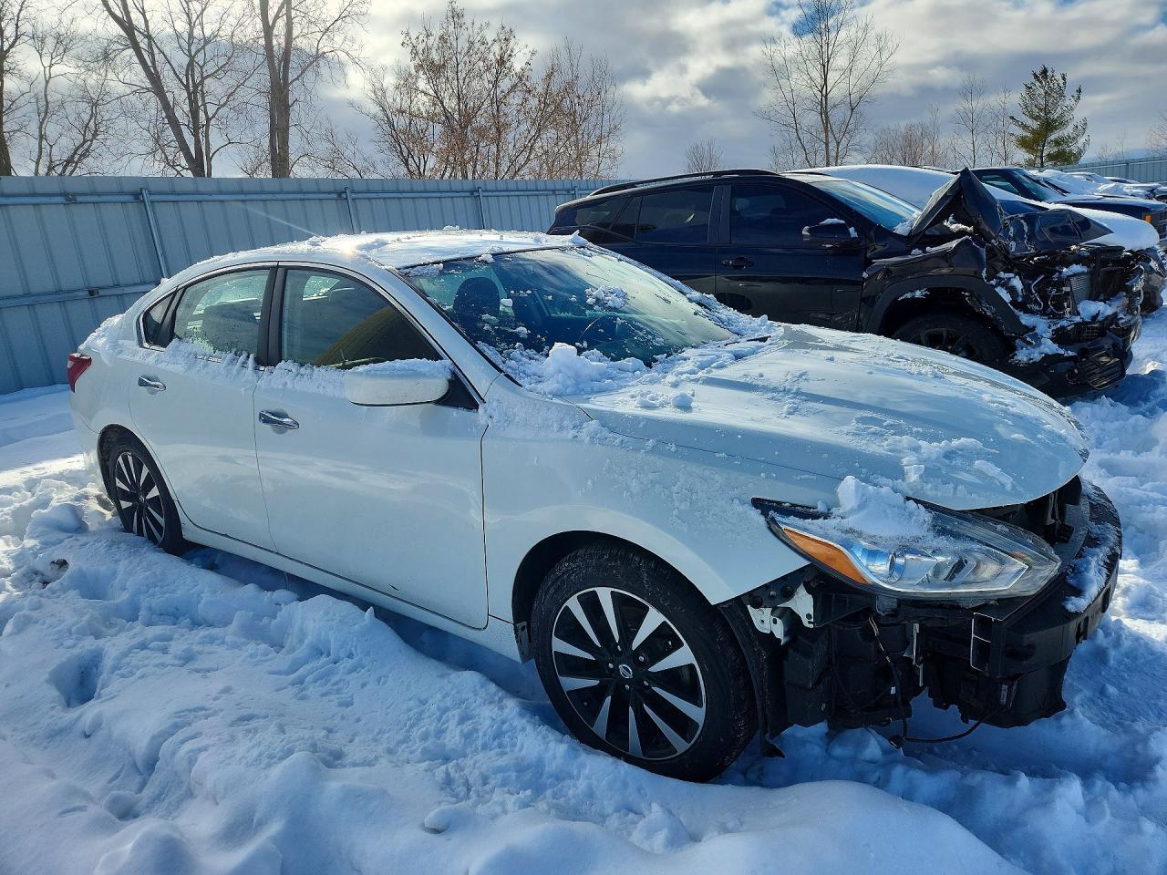 2018 Nissan Altima 2.5 - Image 4