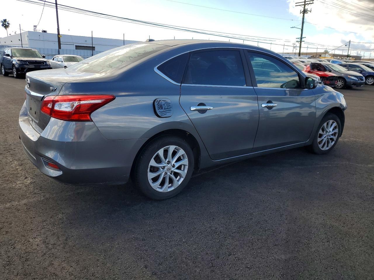 2018 Nissan Sentra S - Фото 3
