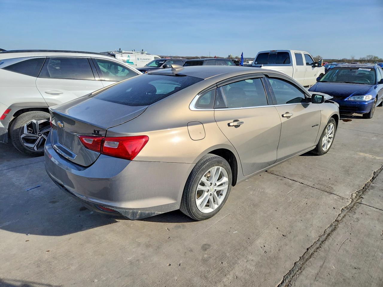 2017 Chevrolet Malibu Lt - Фото 3
