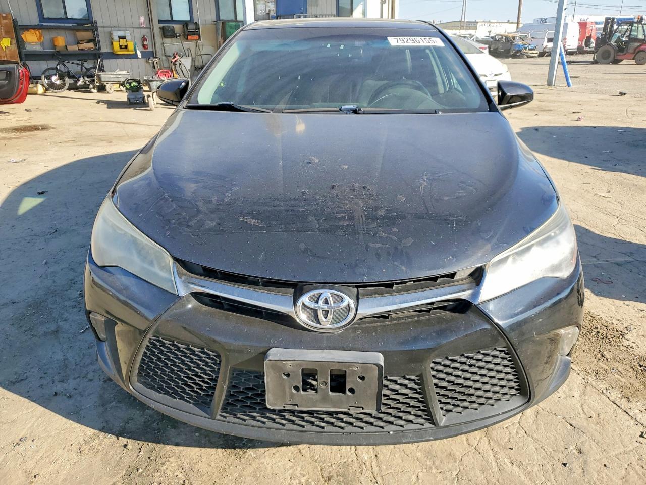 2017 Toyota Camry Xse V6 - Image 5