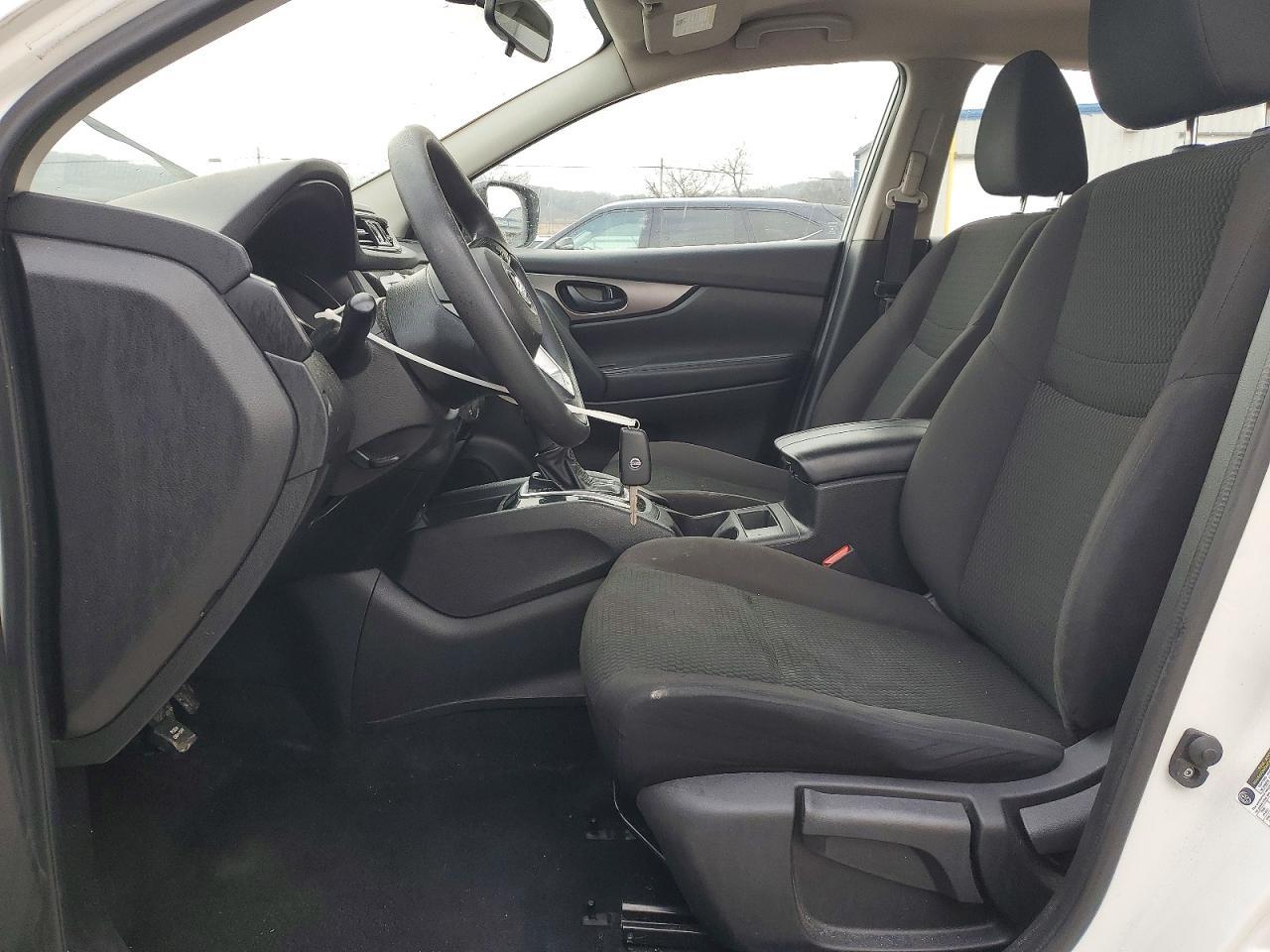 2017 Nissan Rogue Sport S - Фото 7