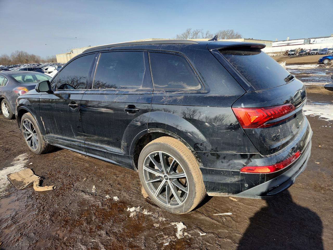 2022 Audi Q7 Premium Plus - Фото 2