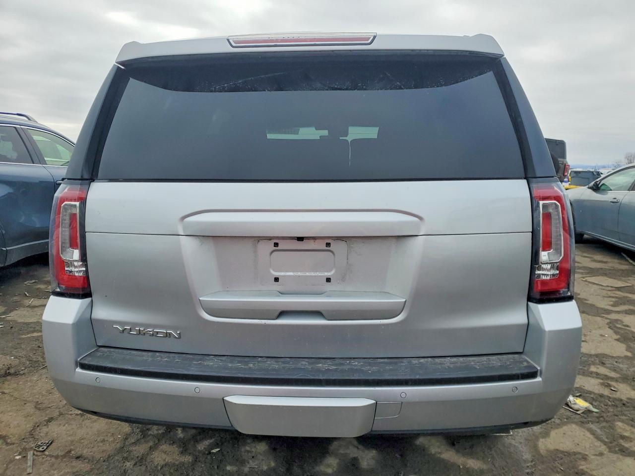 2019 GMC Yukon Slt - Image 6