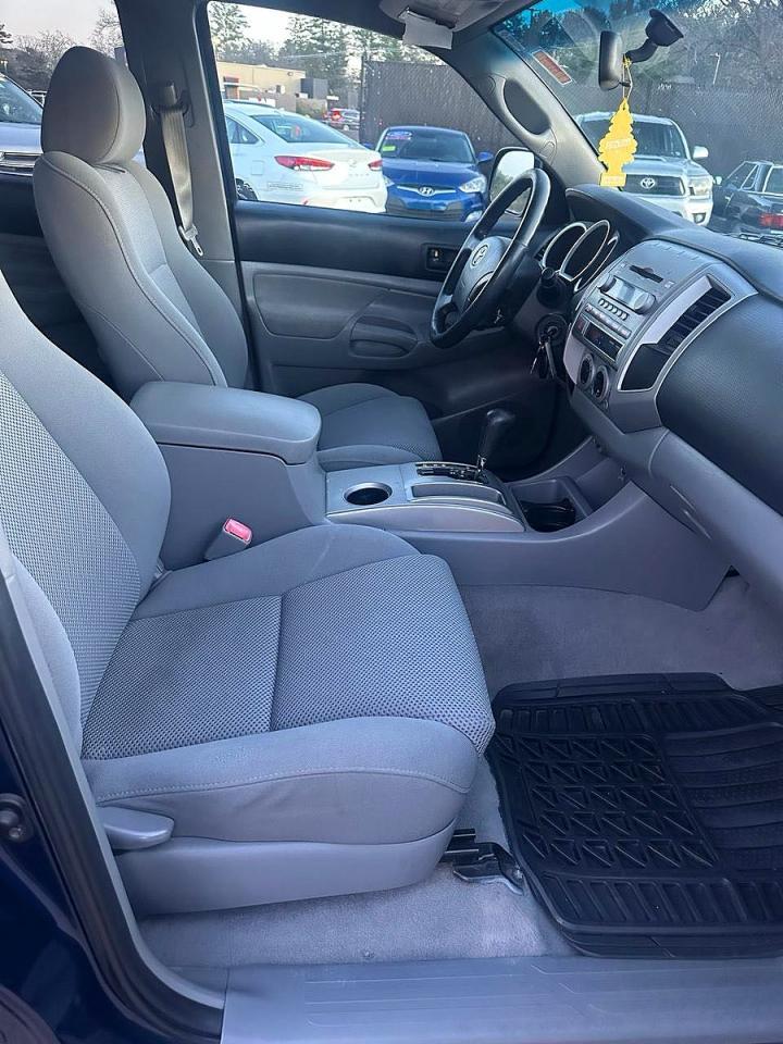 2007 Toyota Tacoma V6 - Image 5