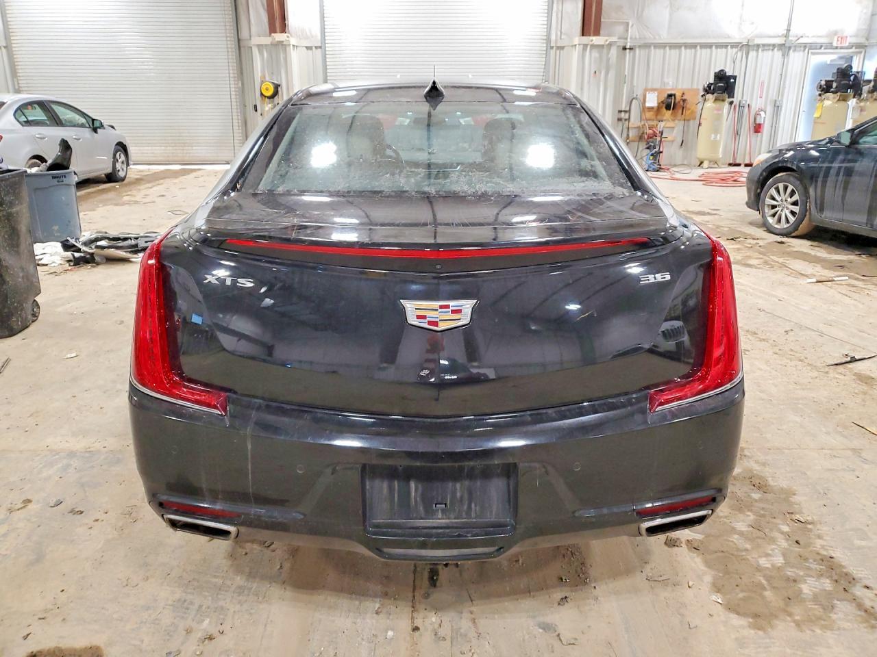 2019 Cadillac Xts Luxury - Image 6