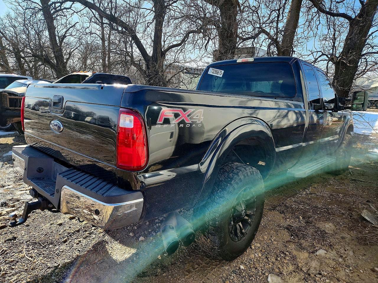 2015 Ford F350 Super Duty - Image 3