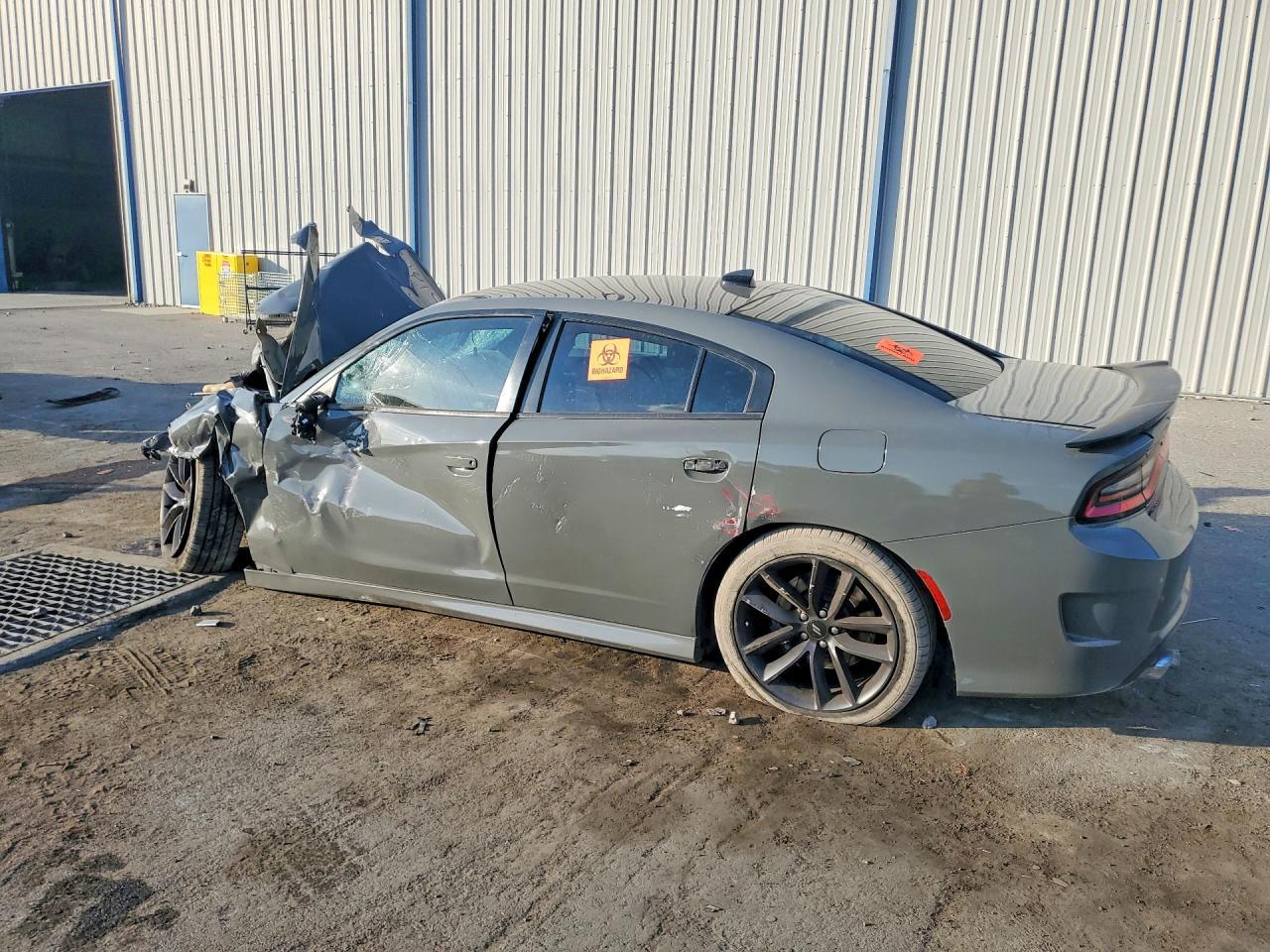 2019 Dodge Charger R - Фото 2