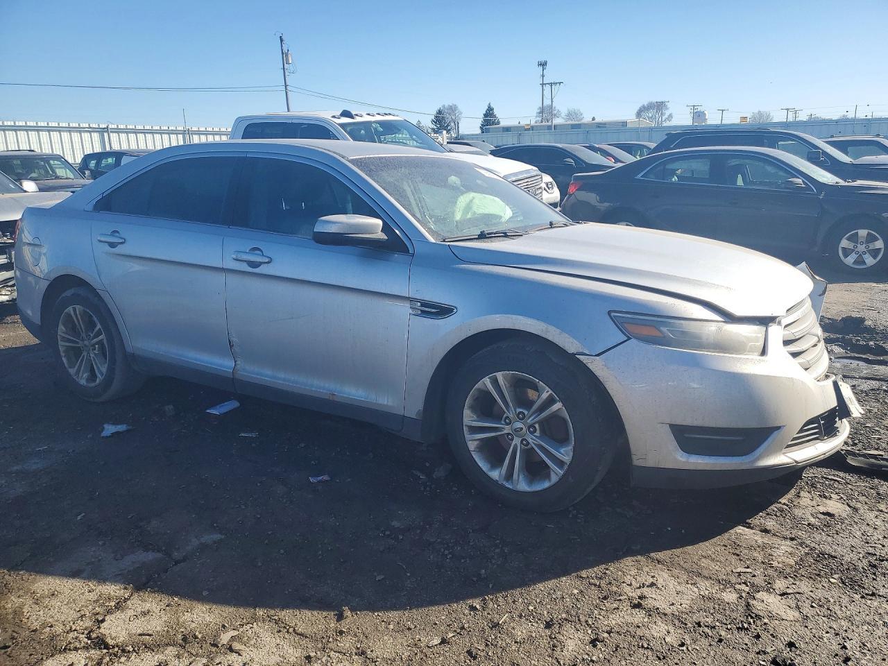 2013 Ford Taurus Sel - Фото 4