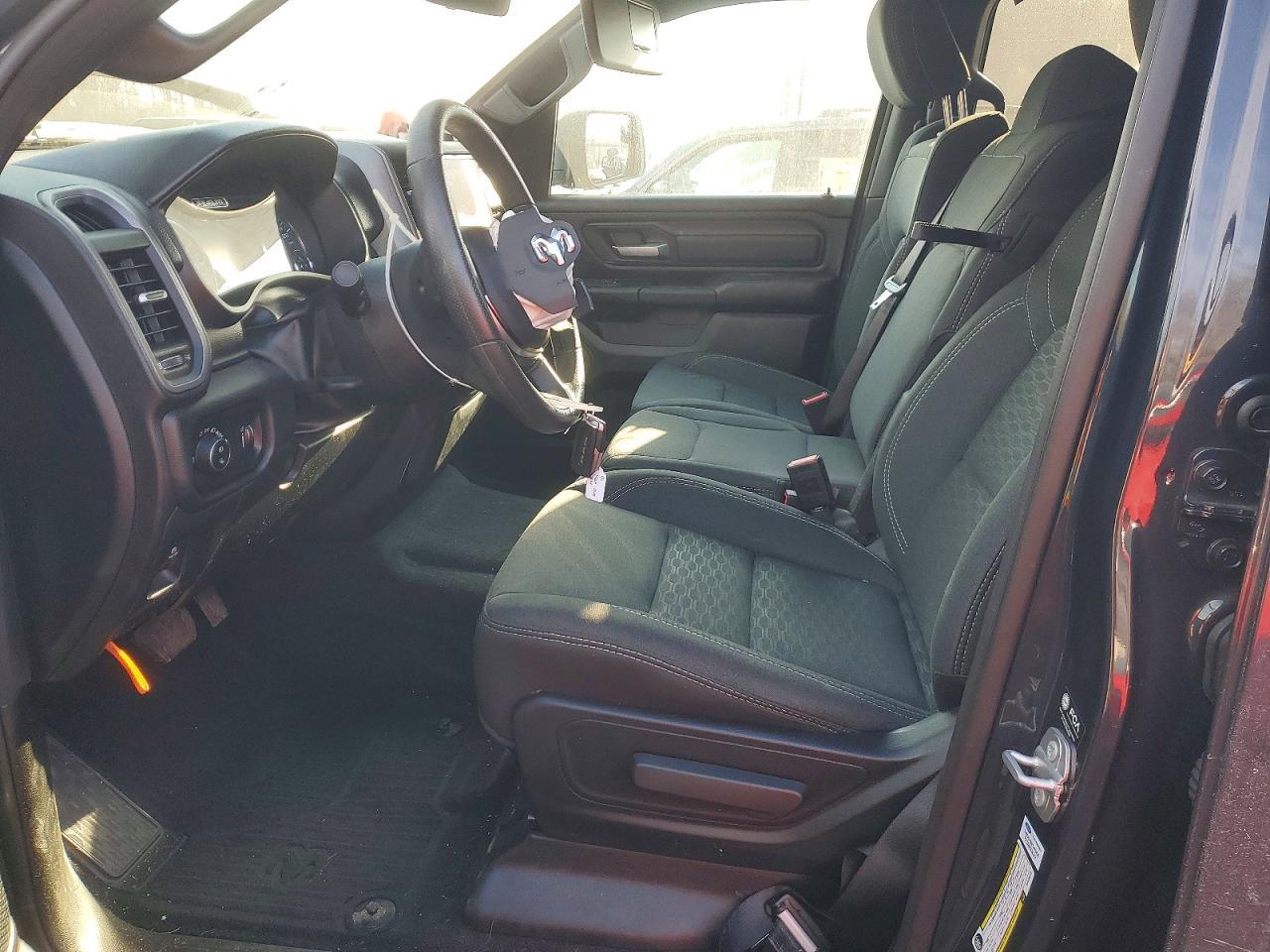 2025 Ram 1500 Tradesman - Image 7