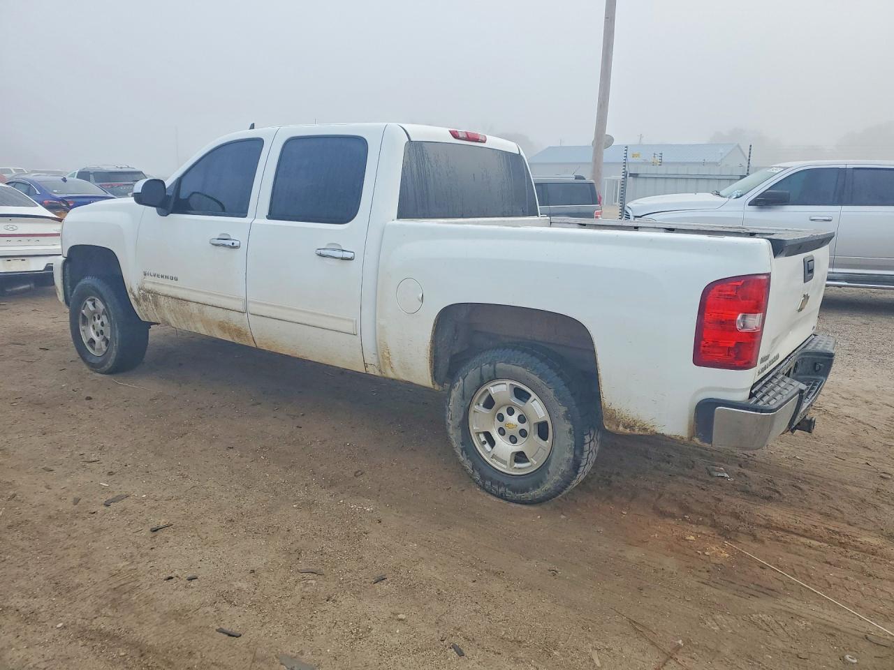 2011 Chevrolet Silverado C1500 Ls - Image 2
