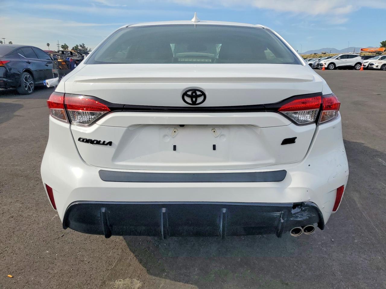 2023 Toyota Corolla Se - Image 6