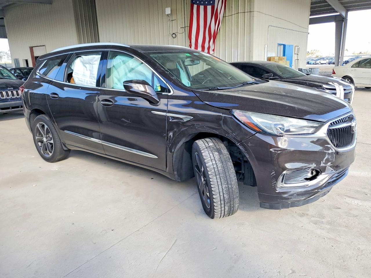 2018 Buick Enclave Essence - Image 4