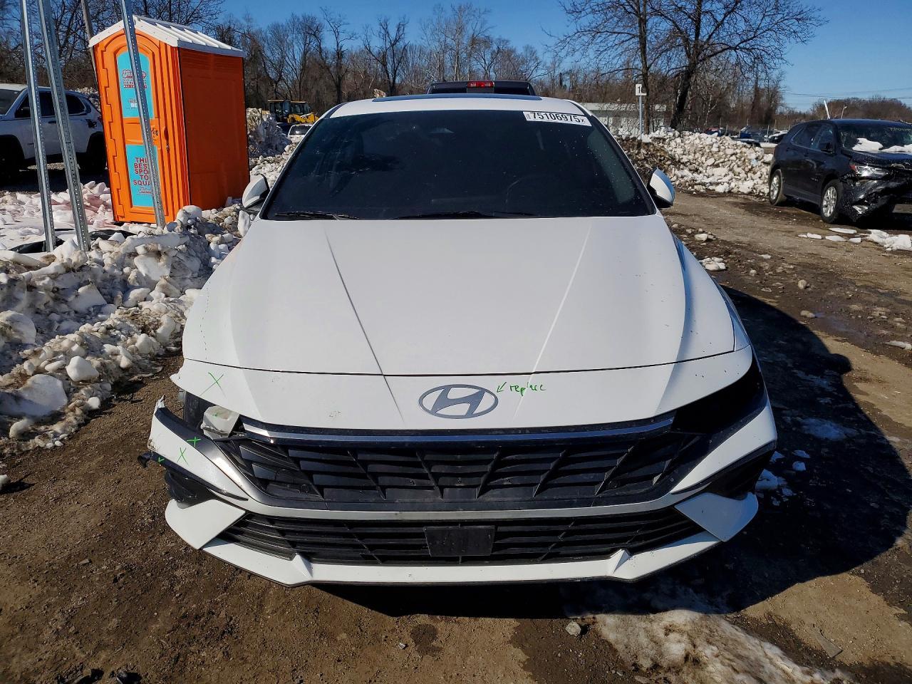 2025 Hyundai Elantra Sel - Фото 5